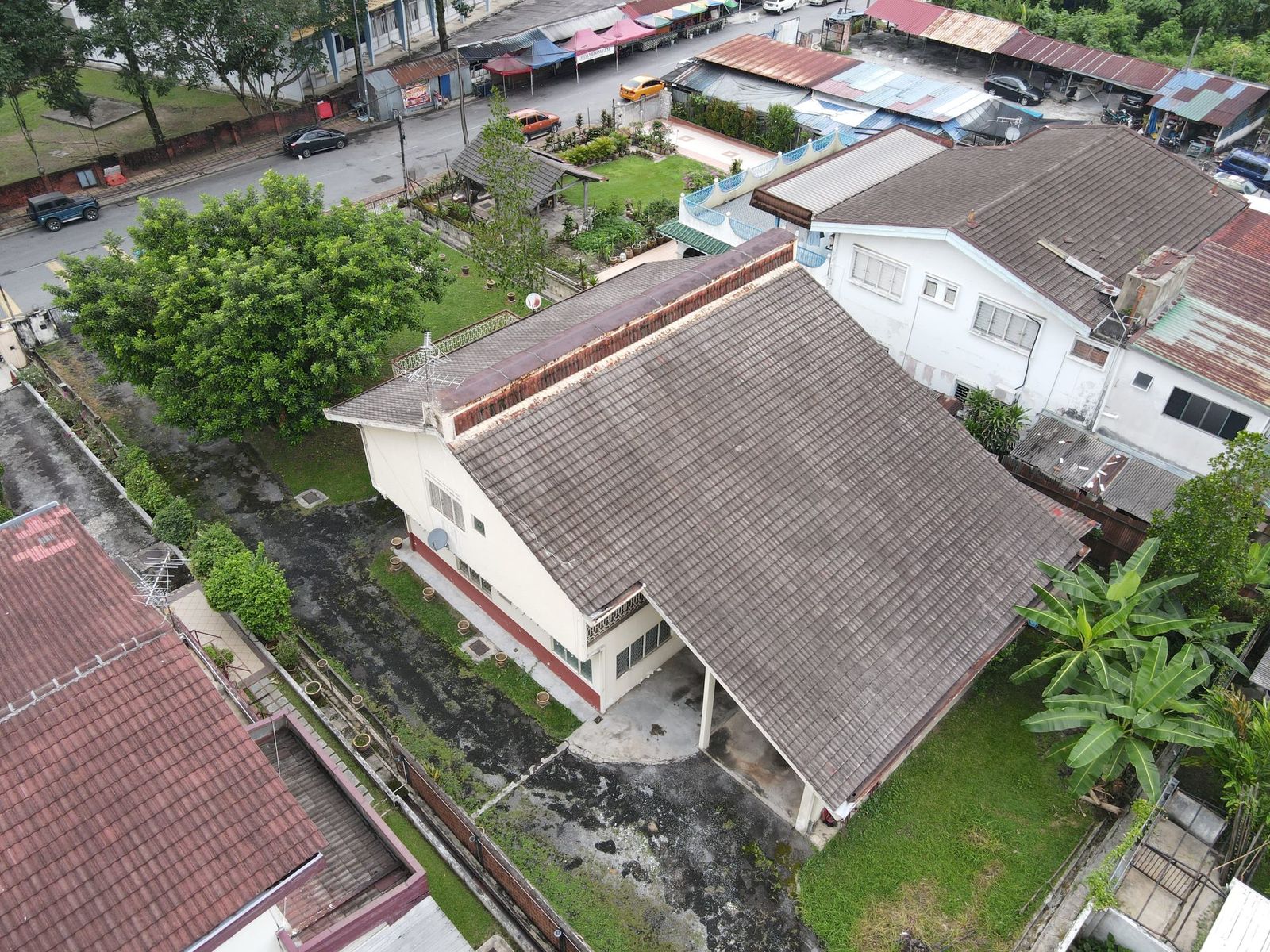 Bungalow @ Jalan Gurney Kiri – Opposite International School! - Image 22