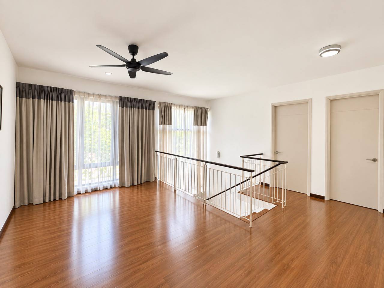 END LOT Double Storey Superlink Terrace House Summerglades, Perdana Lakeview West Cyberjaya  - Image 4