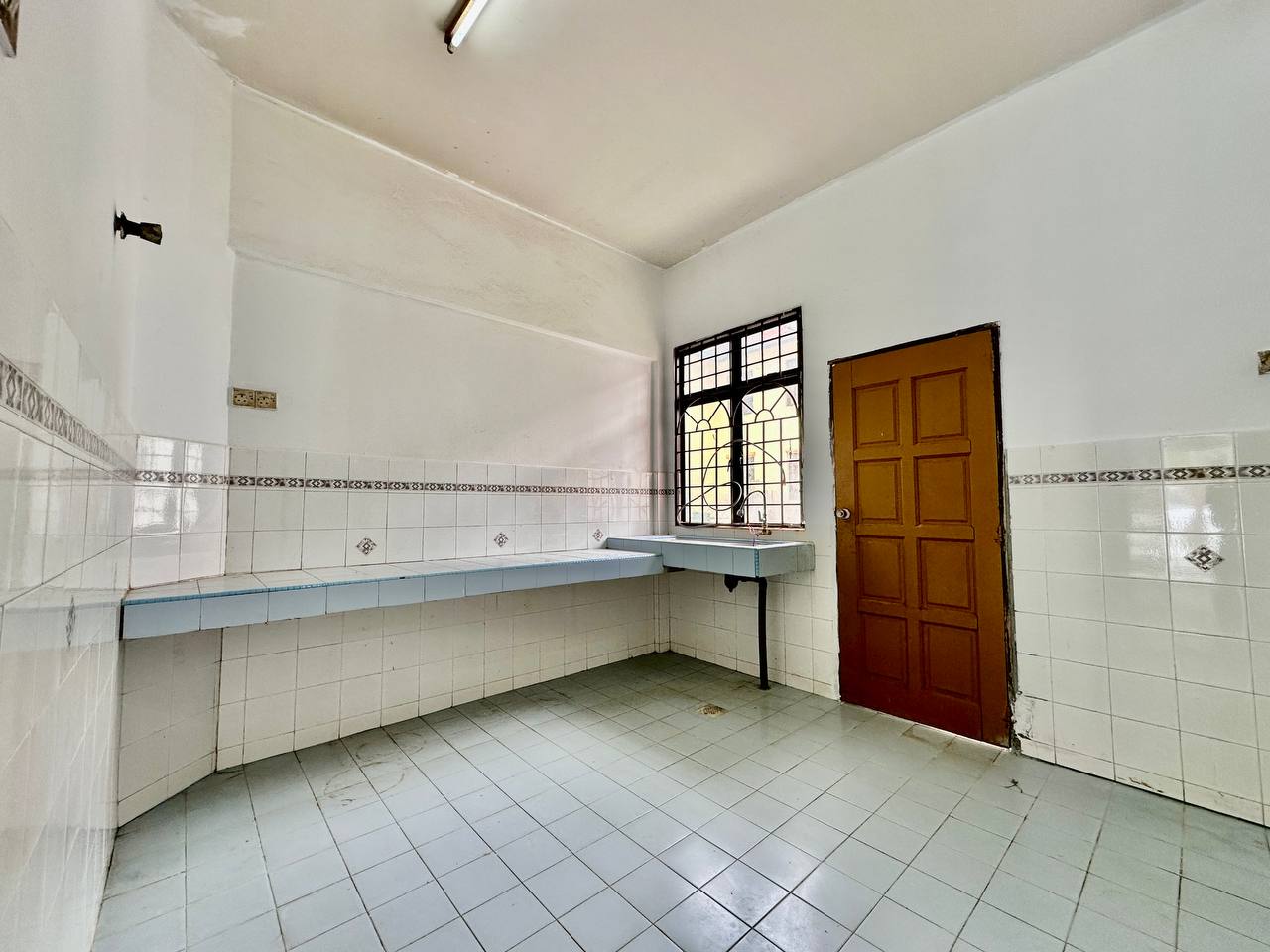 Double Storey Intermediate, Taman Desa Melati, Nilai, Negeri Sembilan (Near Bukit Melati) - Image 9