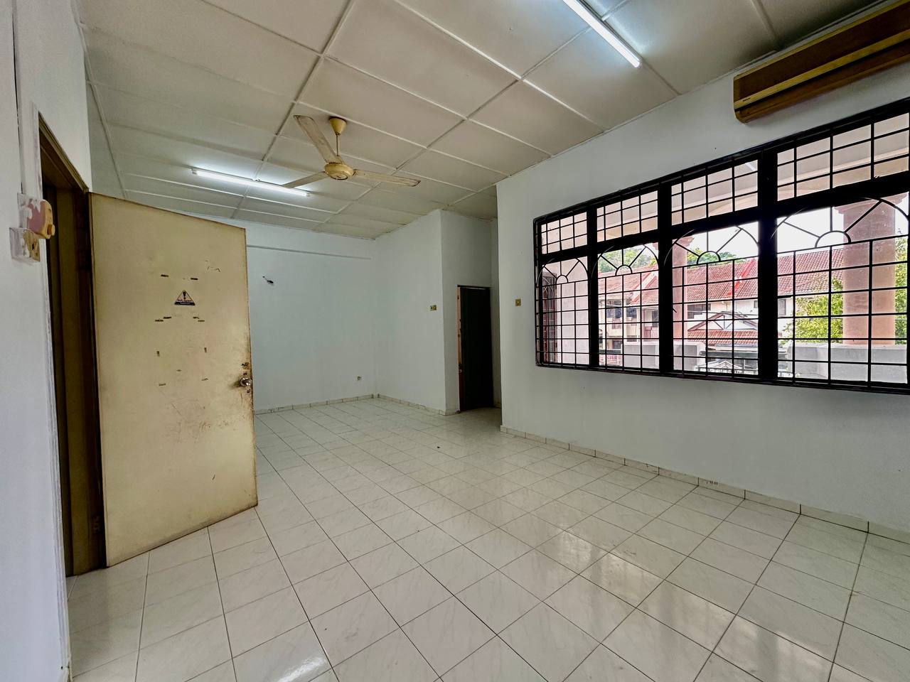 Double Storey Intermediate, Taman Desa Melati, Nilai, Negeri Sembilan (Near Bukit Melati) - Image 18