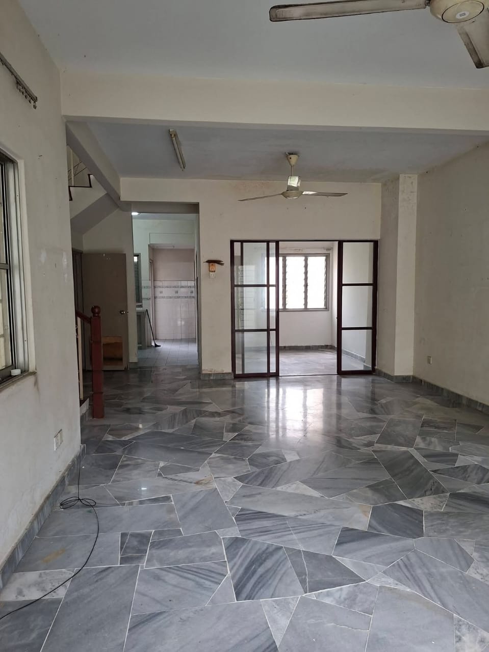Subang jaya usj 3b landed house double storey house for sell  - Image 2