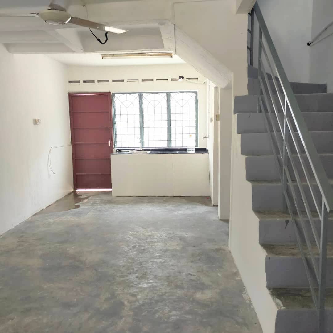 2-Storey low cost house for rent. Kluang city centre - Image 2