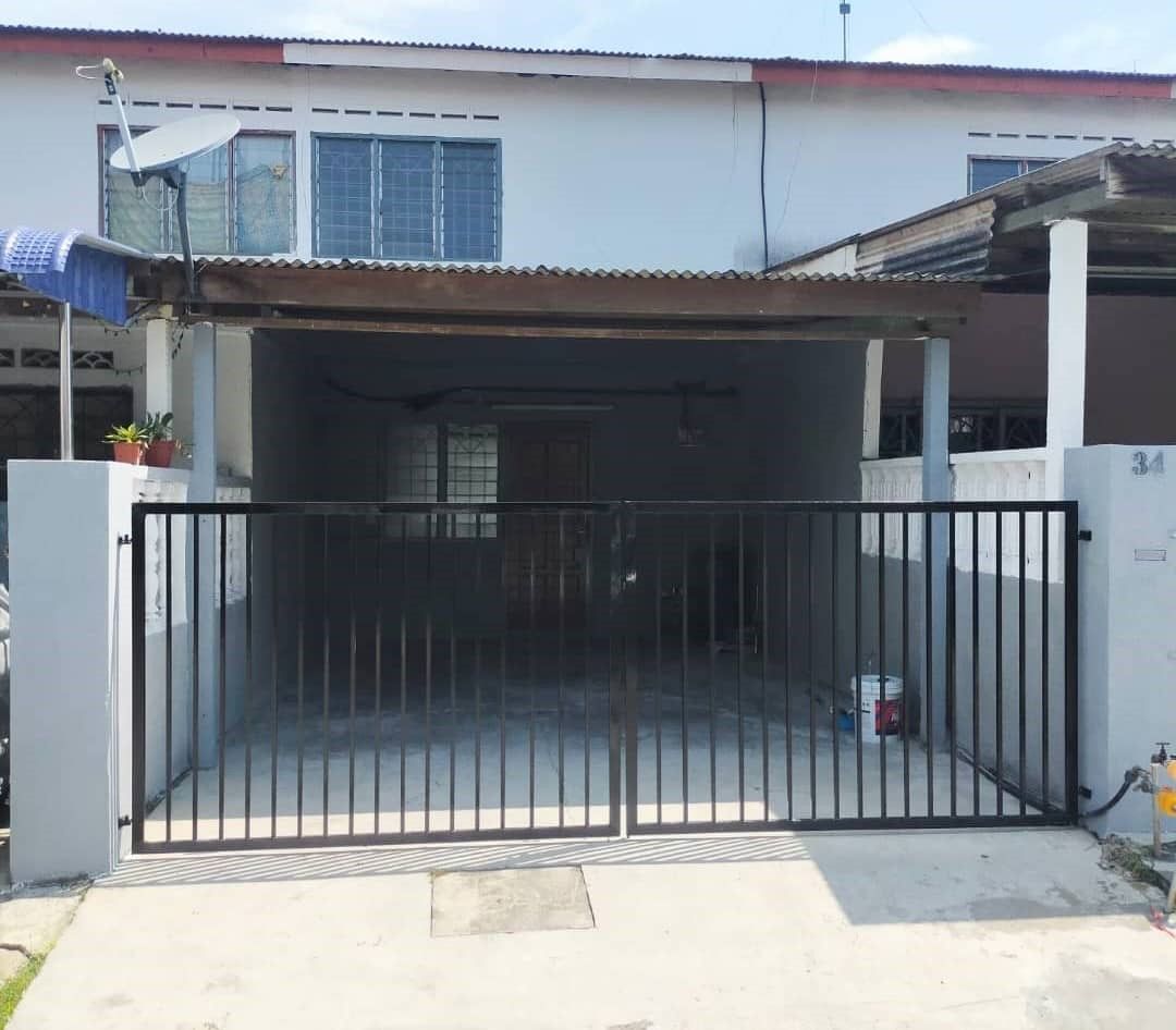 2-Storey low cost house for rent. Kluang city centre - Image 1