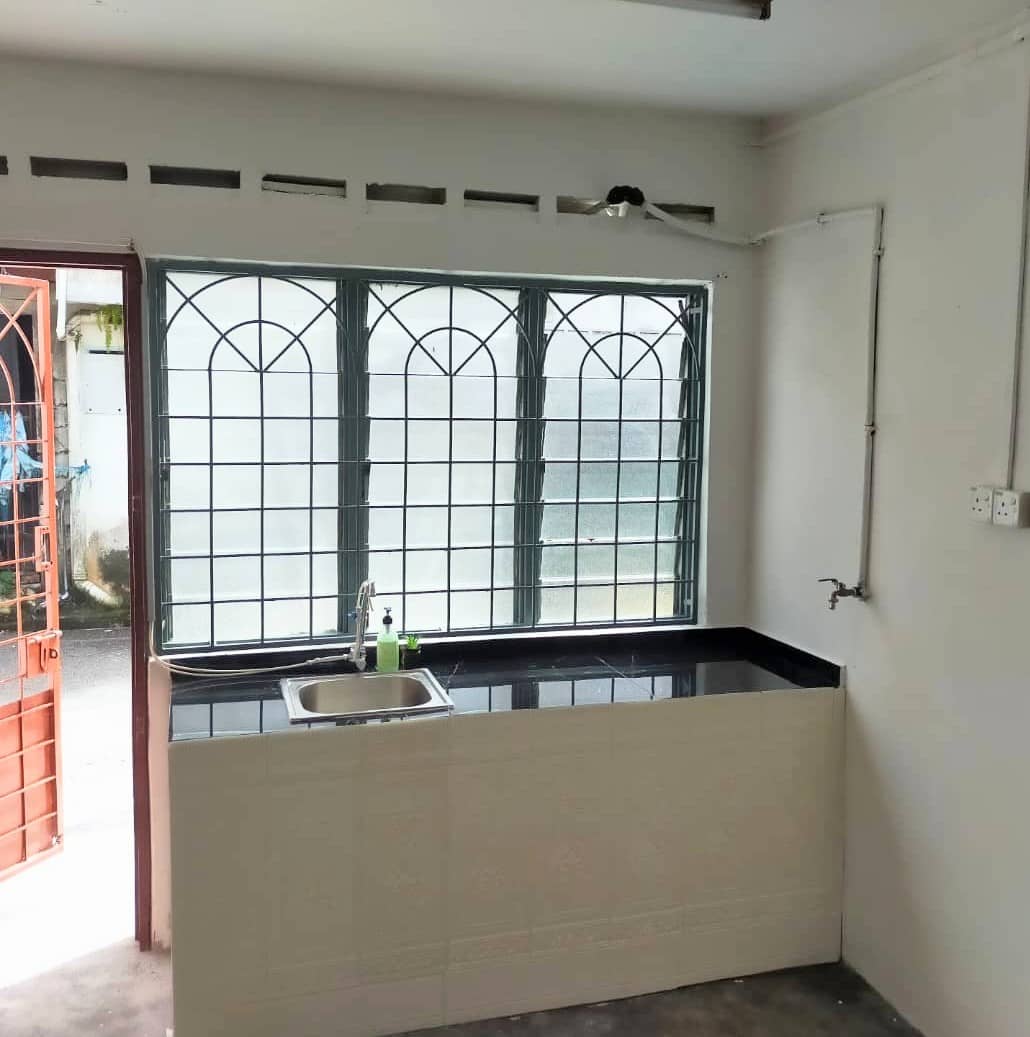2-Storey low cost house for rent. Kluang city centre - Image 6
