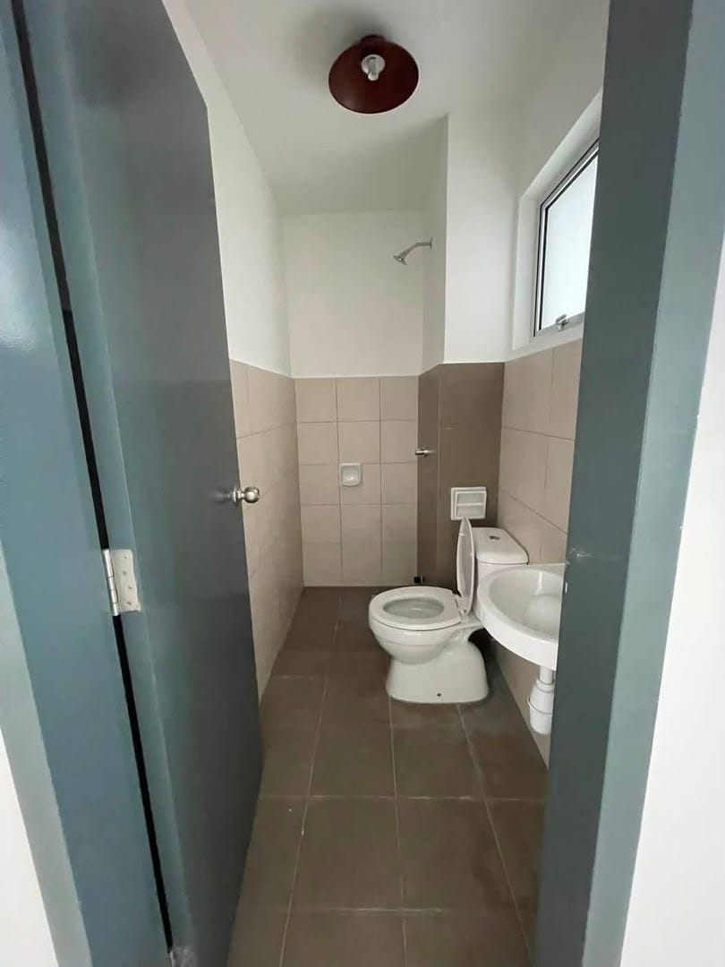 TOWNHOUSE GROUND FLOOR BANDAR PUTERA 2 | 3 ROOM | RM1,350 | NEAR KOTA KEMUNING - Image 4