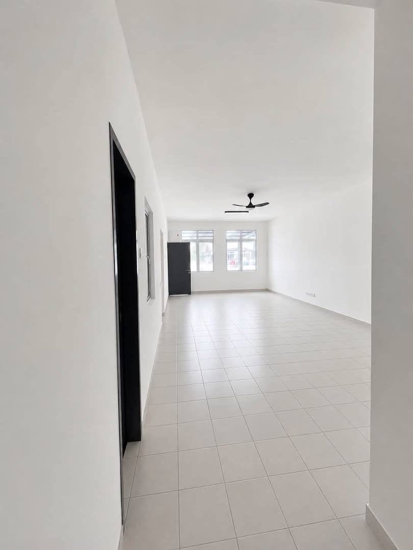TOWNHOUSE GROUND FLOOR BANDAR PUTERA 2 | 3 ROOM | RM1,350 | NEAR KOTA KEMUNING - Image 5
