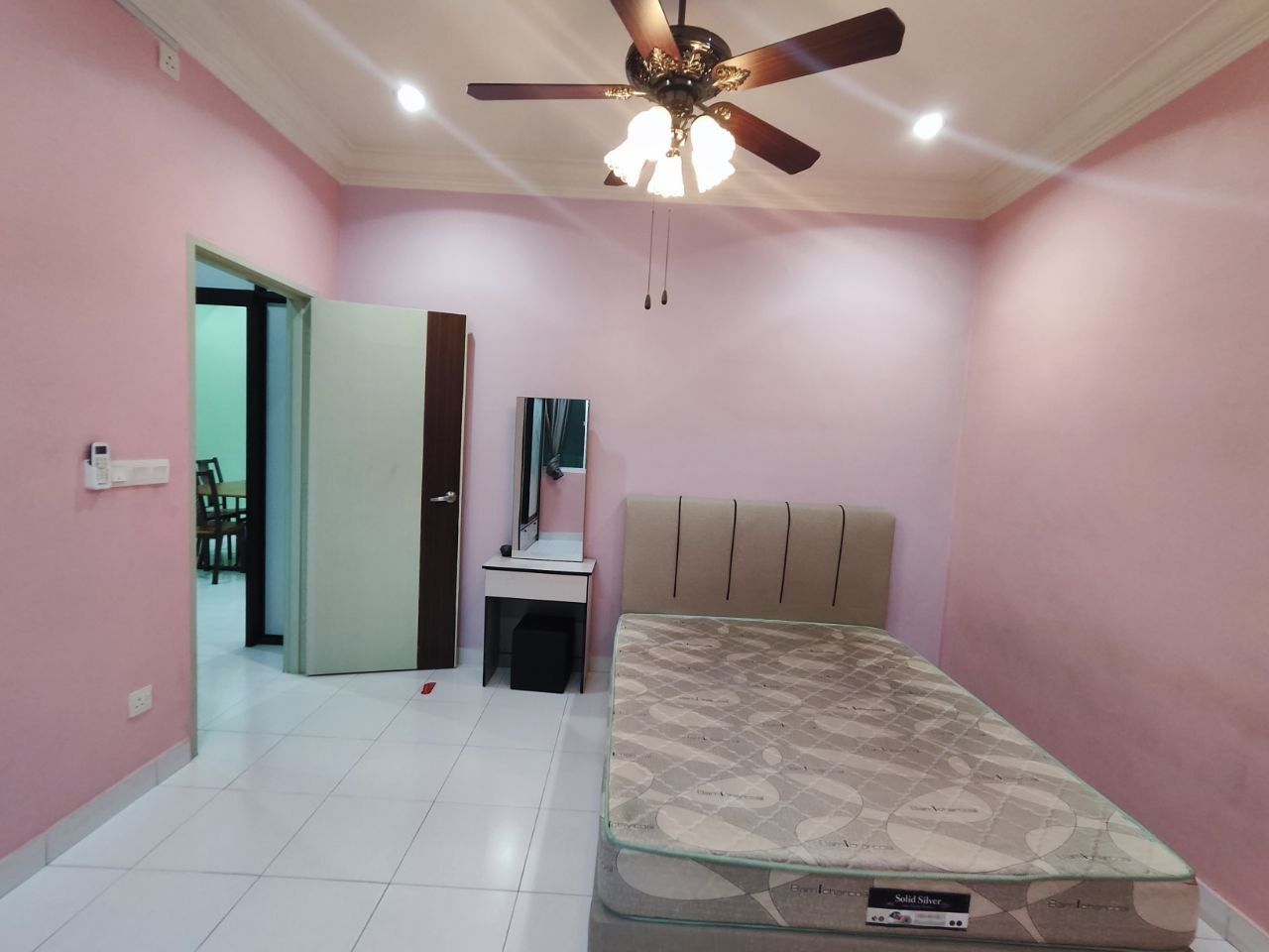 Bedroom - Taman Lagenda Putra Kulai House for Rent | Fully Furnished | RM2,600 - Image 16