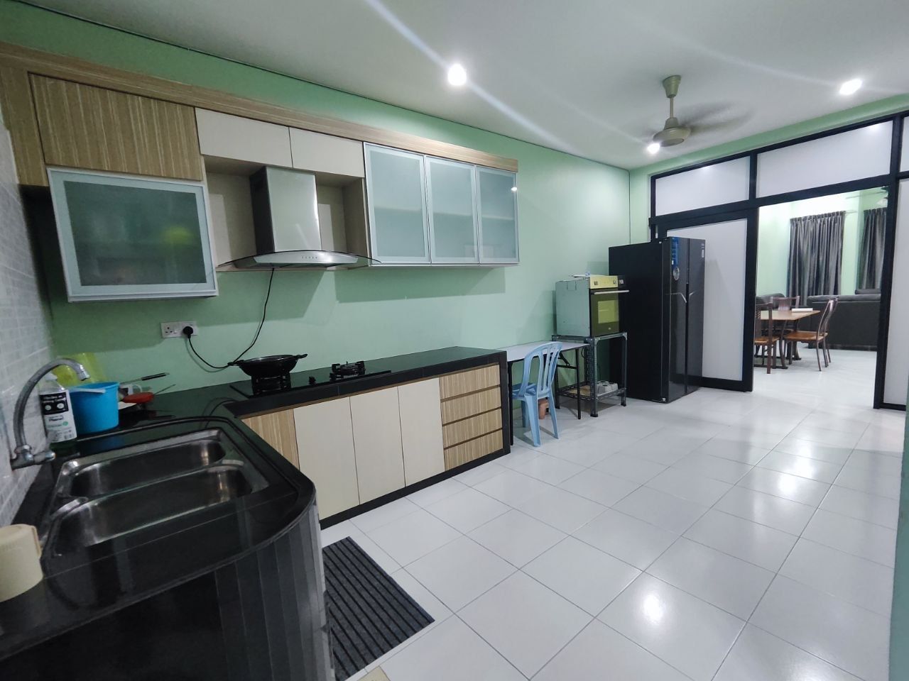 Kitchen - Taman Lagenda Putra Kulai House for Rent | Fully Furnished | RM2,600 - Image 12