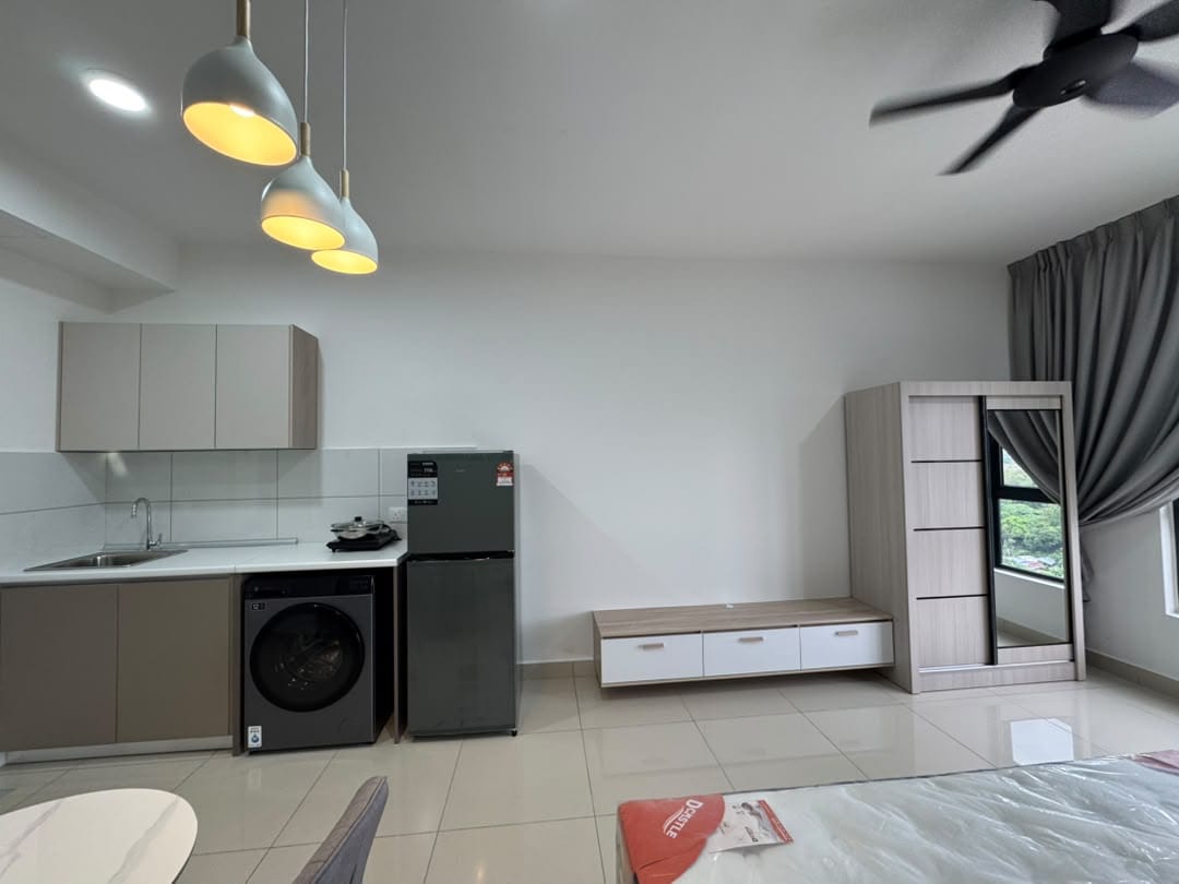 Spacious Studio Fully Furnished Unit @Jelatek - Image 5