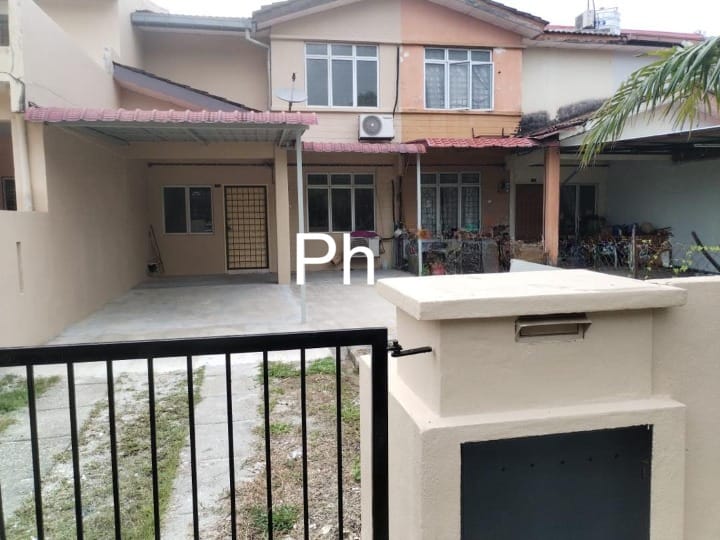Exterior - 20' × 75' LAND | 1,500 SQ FT | OPEN ROAD FRONTAGE | WELL-KEPT | PUTRA PERDANA - Image 1