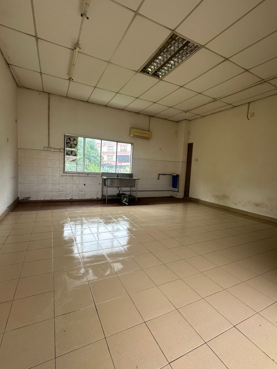 Sunsuria avenue Kota damansara first floor for rent Petaling jaya Selangor  - Image 1