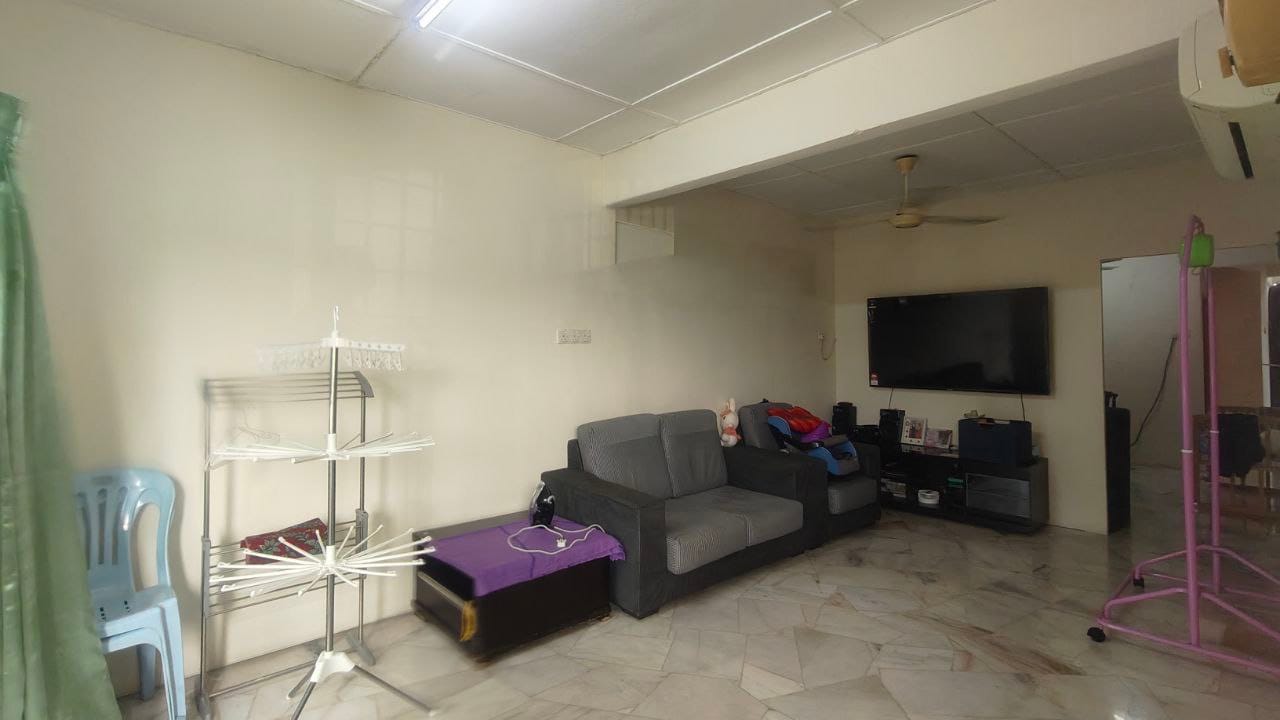 🔥 TOWNHOUSE KLANG UNTUK DIJUAL | TAMAN DATO’ DAGANG | RM225K | 3 BILIK - Image 3