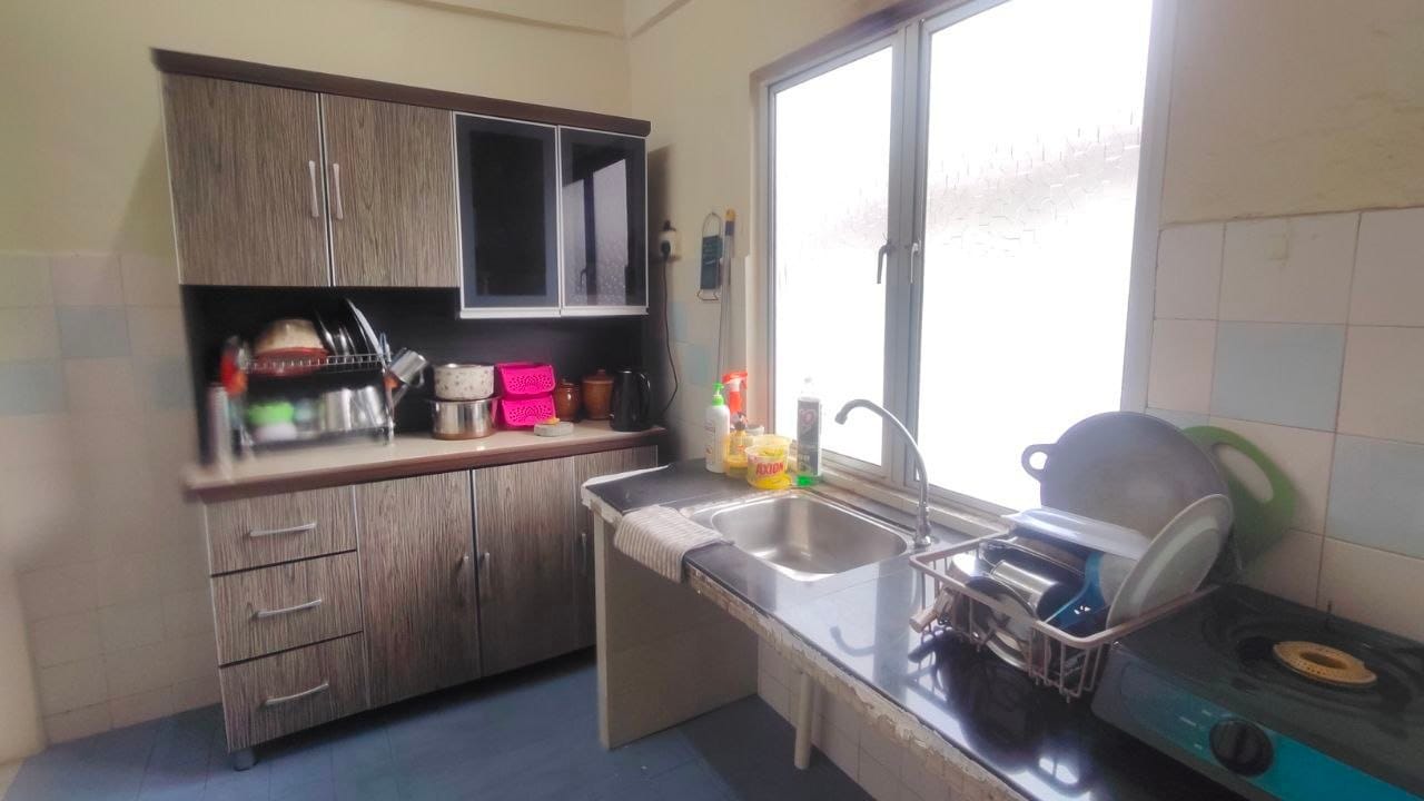 🔥 TOWNHOUSE KLANG UNTUK DIJUAL | TAMAN DATO’ DAGANG | RM225K | 3 BILIK - Image 5