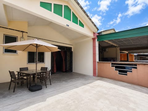 Jalan Merbuk Bandar Putra Kulai | 3 Bedroom Single Storey | RM400K