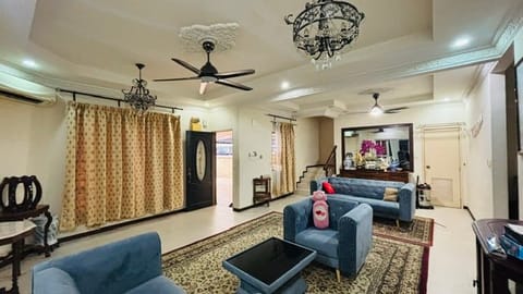 Corner Lot 2 Storey Superlink Sunway Kayangan Seksyen U9 Shah Alam Selangor