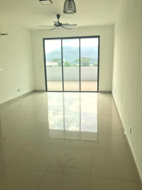 [RARE 500+ SQFT BALCONY | FRIM VIEW] The Henge Kepong | 1,700 sq ft Total | 3 Beds @ RM 2,500