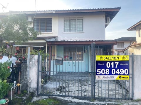 Taman Cempaka 2 Storey Endlot House For Sale IPOH