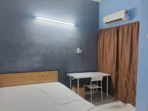 Damansara Utama ss21 tenanted Middle room for rent landed house petaling jaya 排屋中房出租