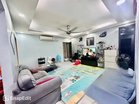 RENOVATED UNIT, 2nd floor Blok E2 Teratai Apartment, Taman Sutera, Kajang (WALK UP)