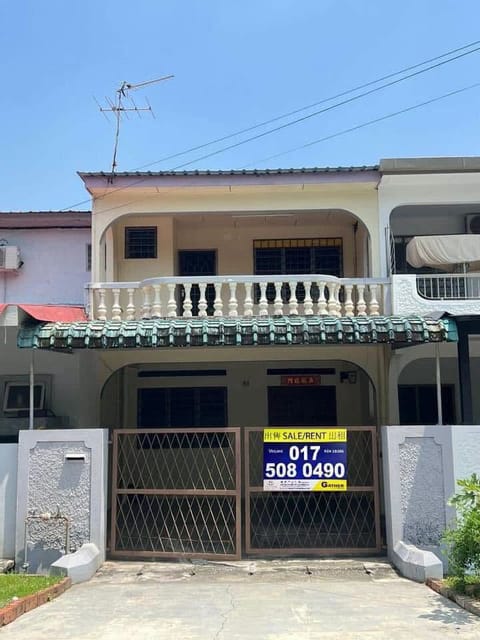 Affordable Double Storey Terrace in Pekan Razaki - Great Value Buy